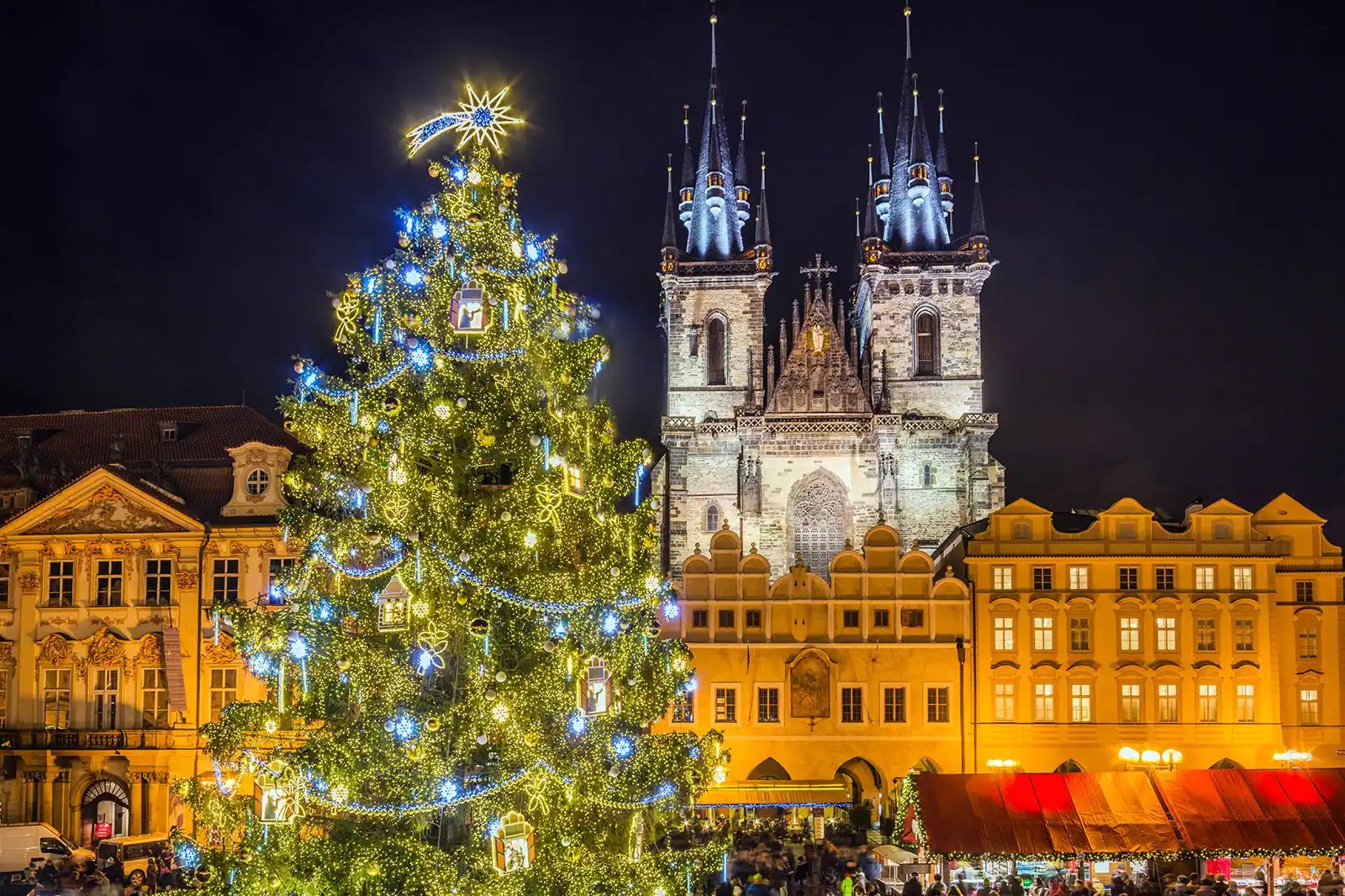 advent folklore festival in prague